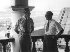 The above photo shows Lord Amulree (left) at a congress on geriatrics in Taipei in 1947. 